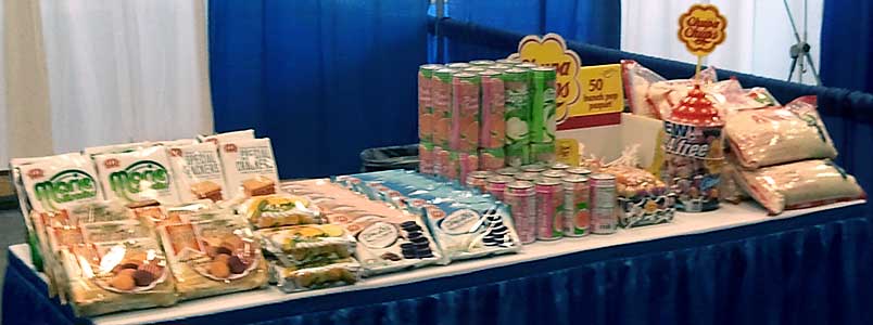picture of Sun Hing Foods booth at Koamex Grocery and Candy Show